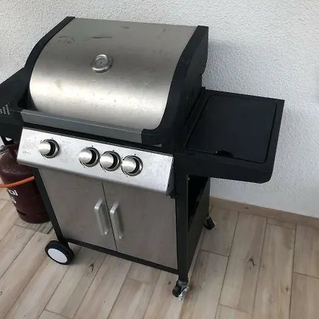 Aleksis Appartement *