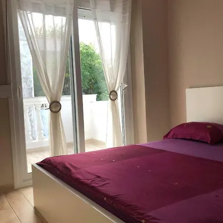 Aleksis Appartement